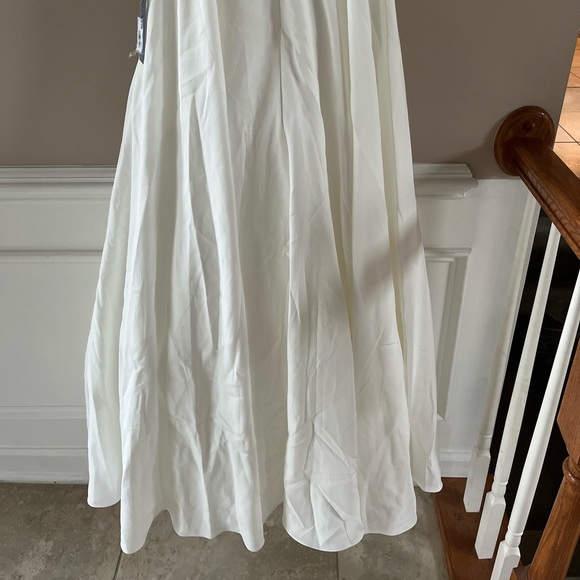 Ieena for Mac Duggal Ballgown NWT - Picture 6 of 15